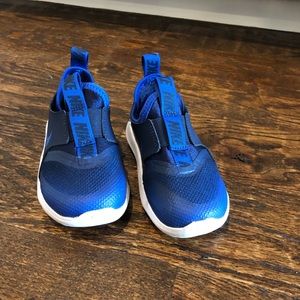 Toddle Nike Shoes - Size 8